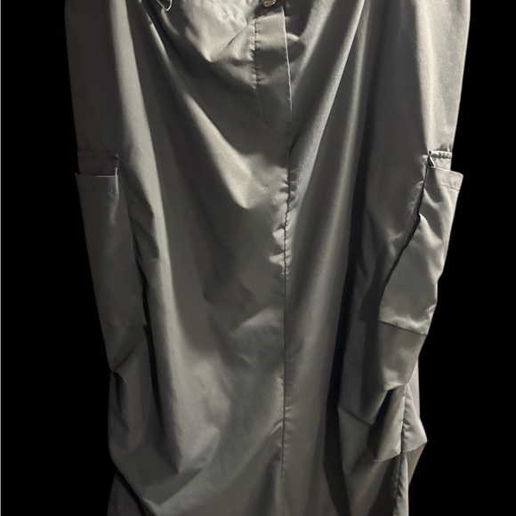 Elegant Dark Gray Women's Skirt - Picture 4 of 5